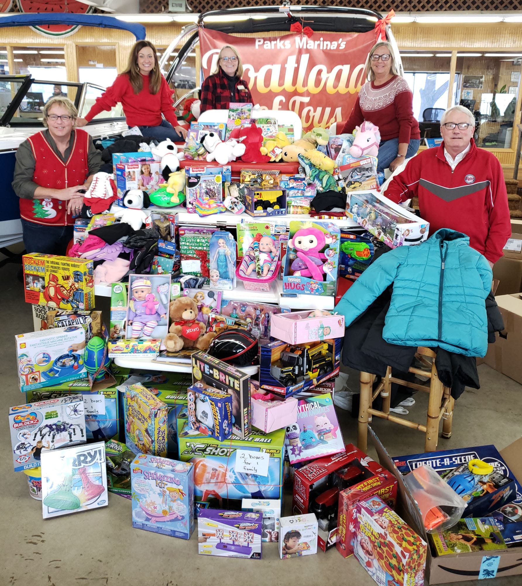 PARKS MARINA customers bring Christmas Joy to 11th Annual “Boat Loads of Toys”
