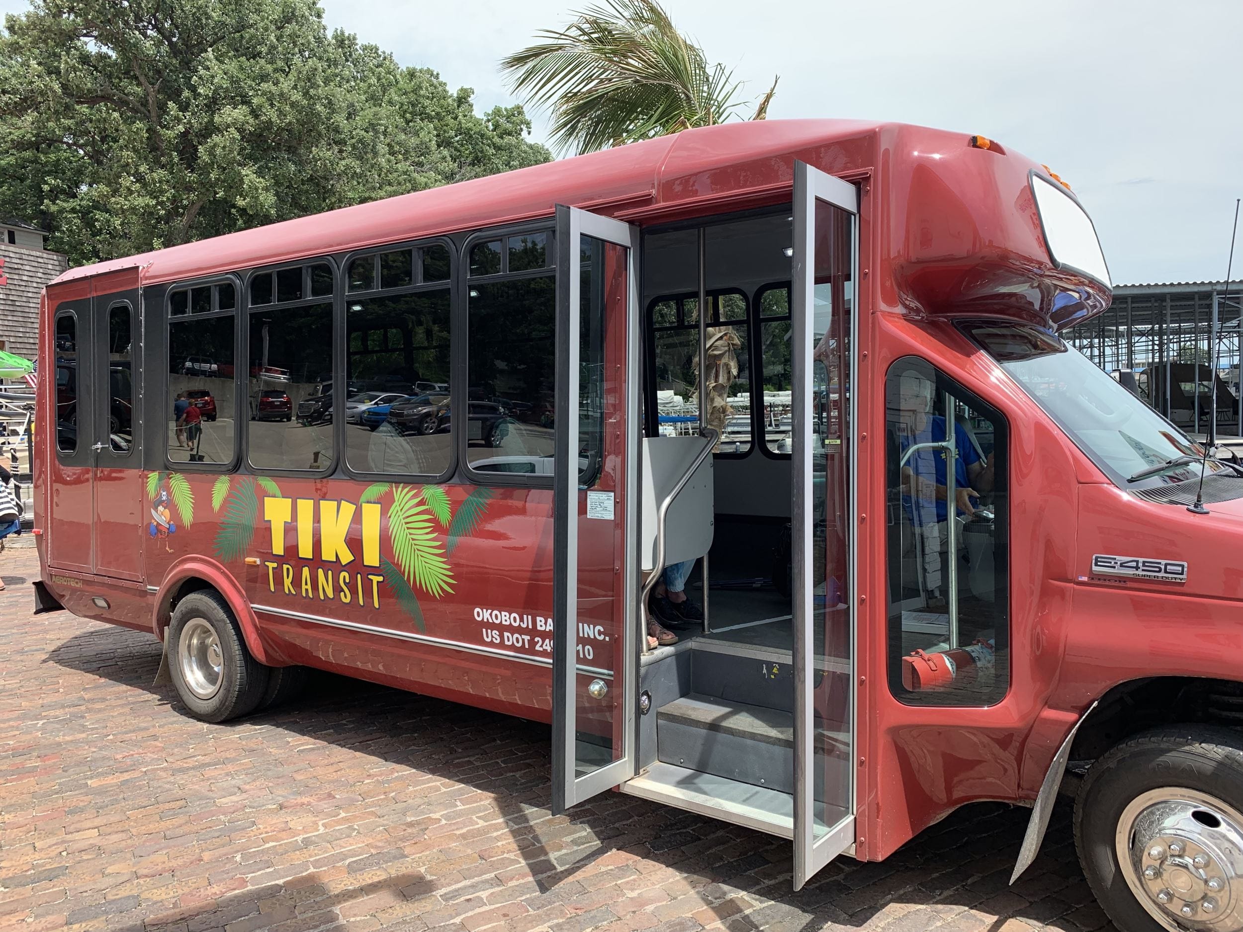 Tiki Transit Bus