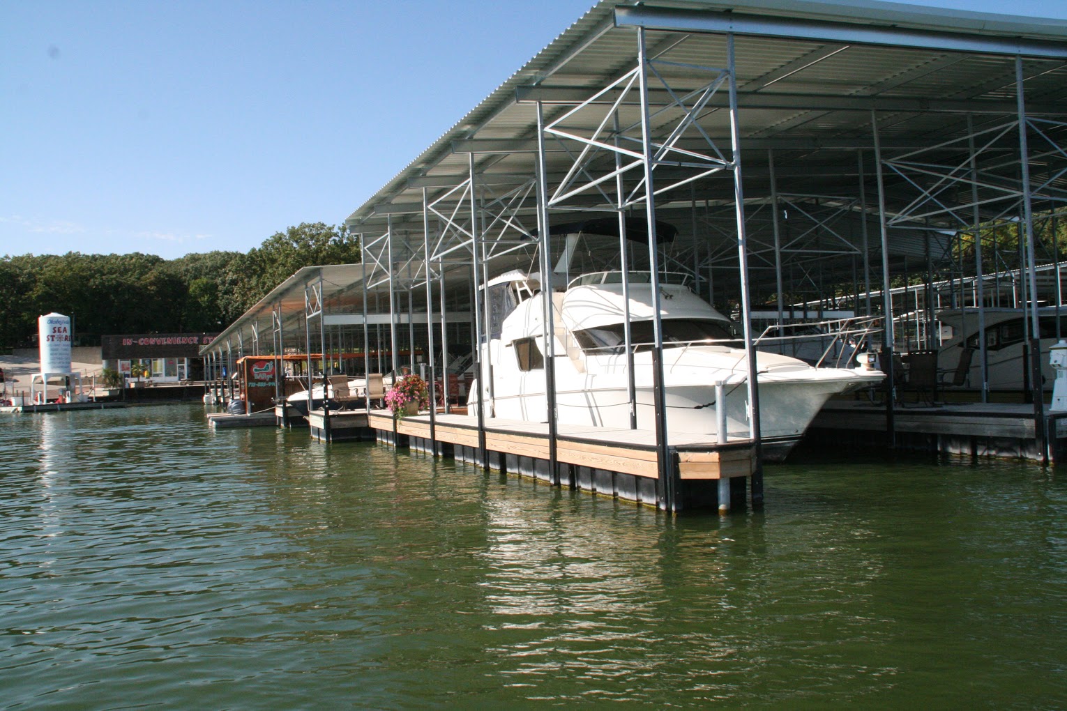 Okoboji Boat Works - Boat Slips